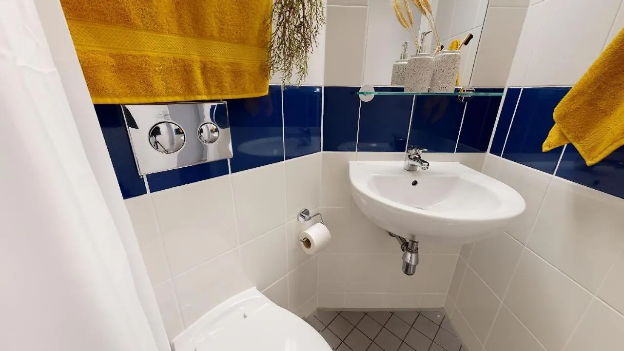 Student Only Private Ensuite Room At Will Wyatt Court Londen 0*,